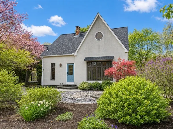 143 Millard Rd, North Attleboro, MA 02760