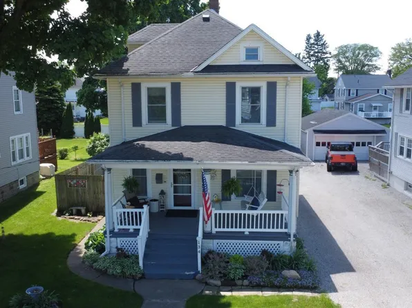 134 William Ave, Bellevue, OH 44811