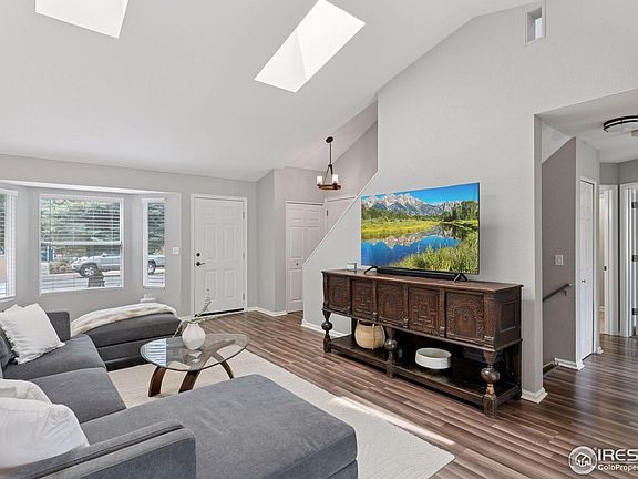 4th image of 1695 Parkside Cir