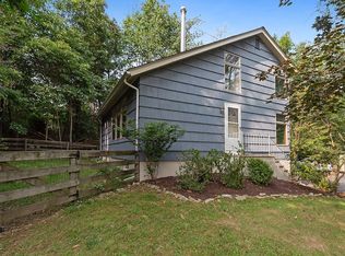 661 Fox Farm Rd, Asbury, NJ 08802