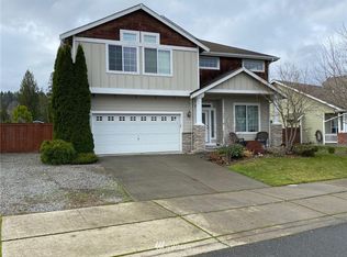904 Williams St NW, Orting, WA 98360