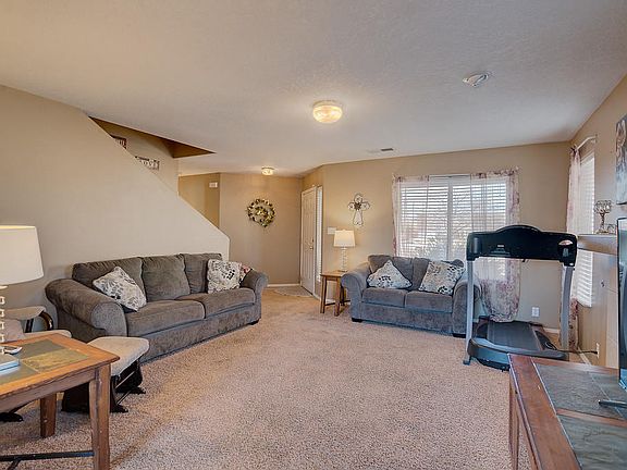 4th image of 1254 Avenida Esplendida NW