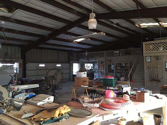 5th image of 447 E County Road 2110