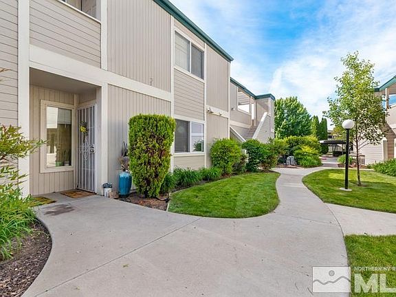 2nd image of 2655 Sycamore Glen Dr APT 4