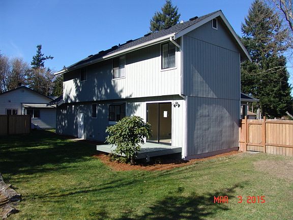 3rd image of 7135 Sheffield Ct NE