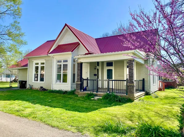 115 W Walnut St, North Vernon, IN 47265