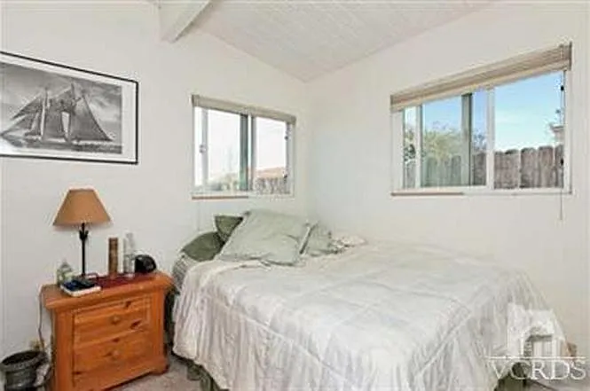 1002 Catamaran St — Photo 5