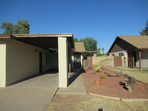 3rd image of 2113 S Dorsey Ln