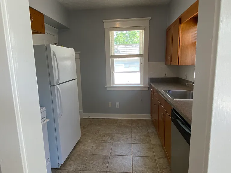 3515 Fairmount Blvd #1 — Photo 15