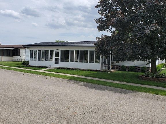 3rd image of 4338 Brett Ln