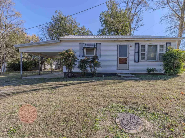 1405 S 9th St, Paragould, AR 72450