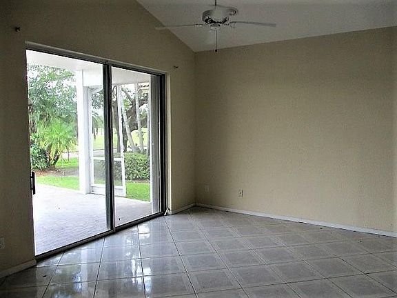 5th image of 1471 Lacosta Drive