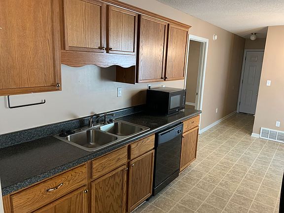 5th image of 7404 Brentlawn Dr