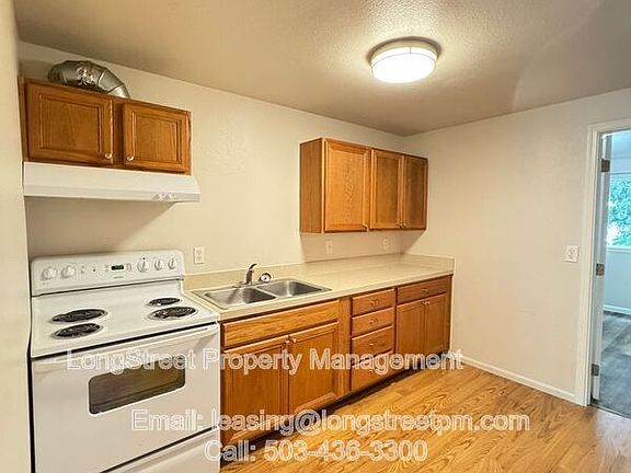 2nd image of 234 NW 21st St Unit 3
