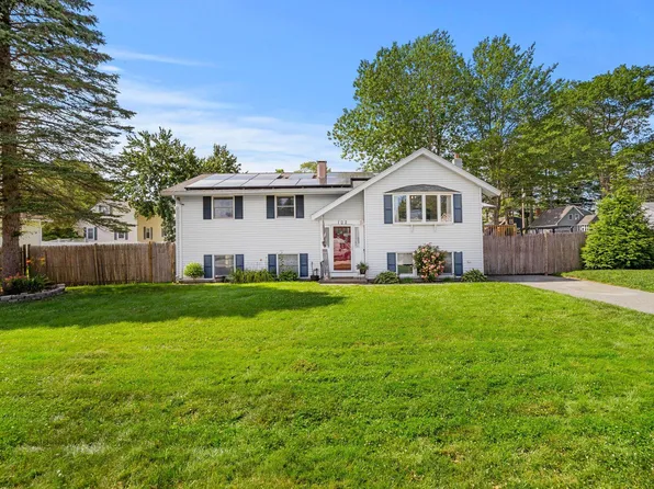 102 Dalton Street, Nashua, NH 03063