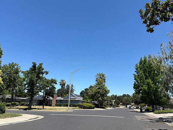 5th image of 7003 Bridgeport Cir
