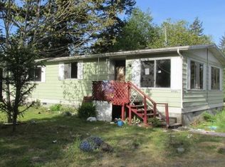 69201 Sandbug Ln, North Bend, OR 97459