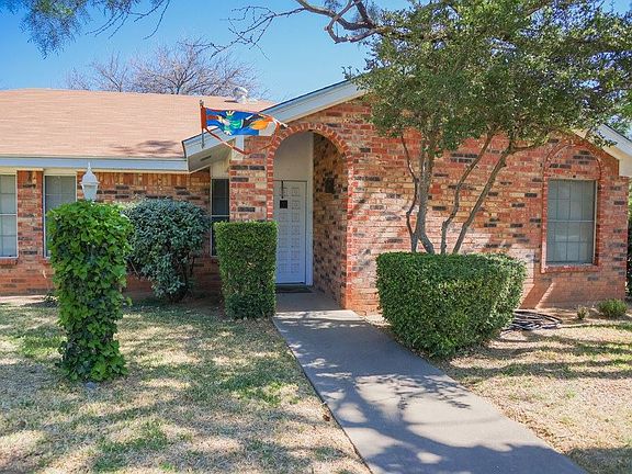 4th image of 2902 Canyon Creek Dr