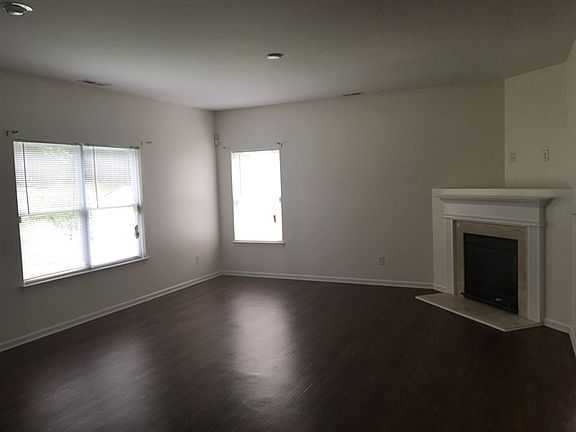 5th image of 6934 Centerline Dr