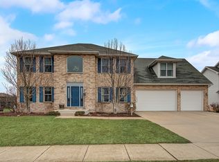 2015 Prairie Rose Dr, Morris, IL 60450