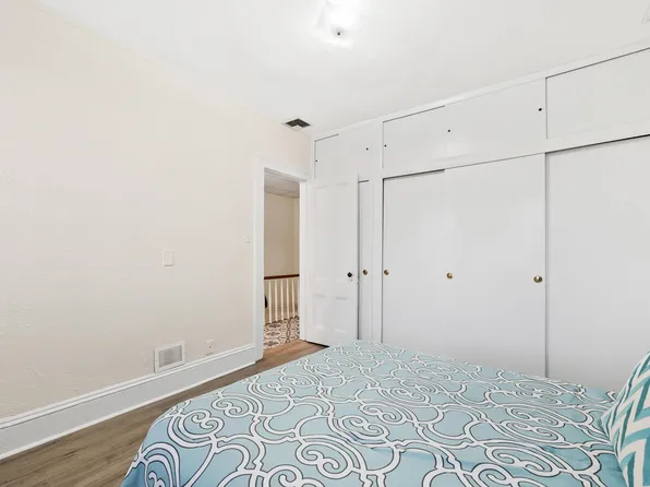 1610 West Street image 22 of 34