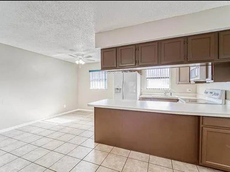 4947 91st Ave #27-C — Photo 8