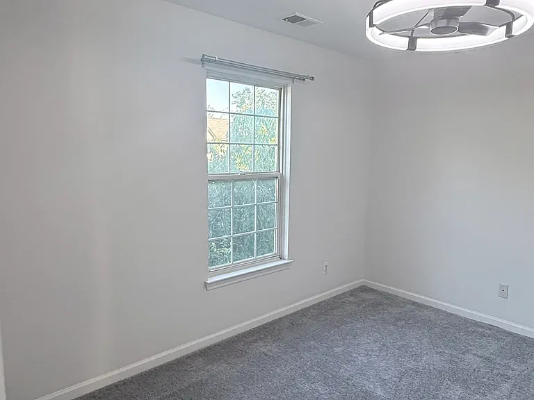 6143 Century Ct — Photo 32