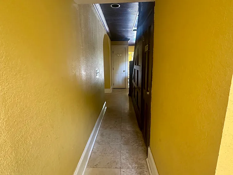7710 N Ola Ave — Photo 15