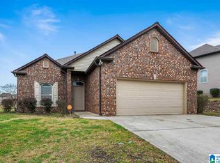 2001 Kensington Ct, Calera, AL 35040