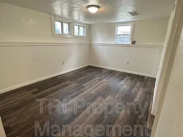 2204 9th Ave #Basement, Greeley, CO 80631