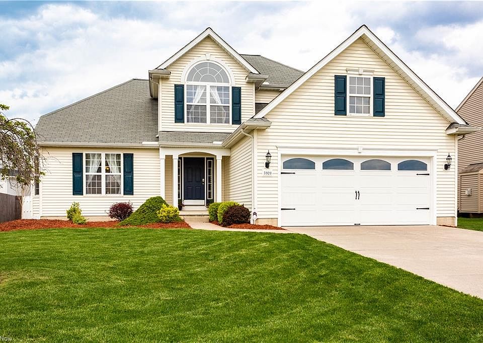 1st image of 3920 Martins Run Dr