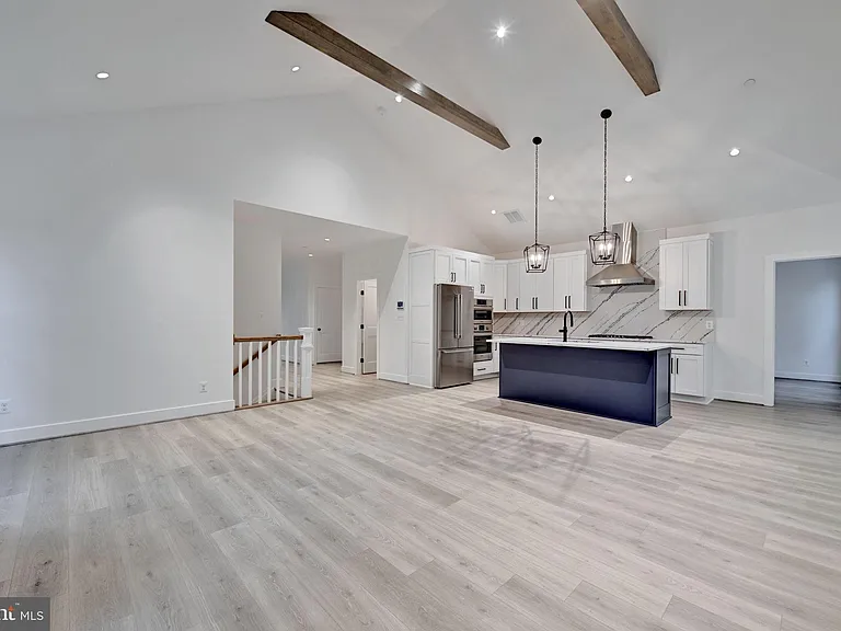 8179 Bodkin Ave — Photo 12