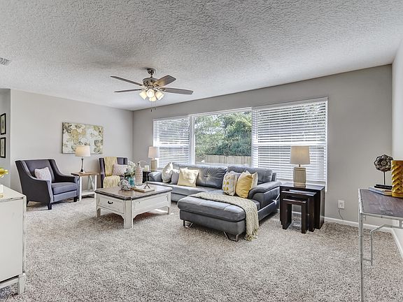2nd image of 1544 Sharonhill Dr