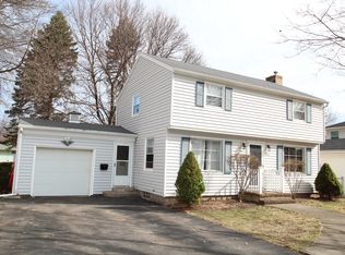 144 Wyndham Rd, Irondequoit, NY 14609