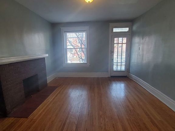3rd image of 4018 Flad Ave