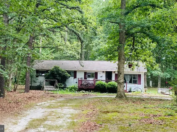 166 New Brooklyn Rd, Berlin, NJ 08009