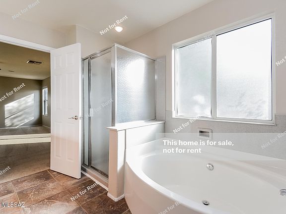 5th image of 334 E Mountain Alder St