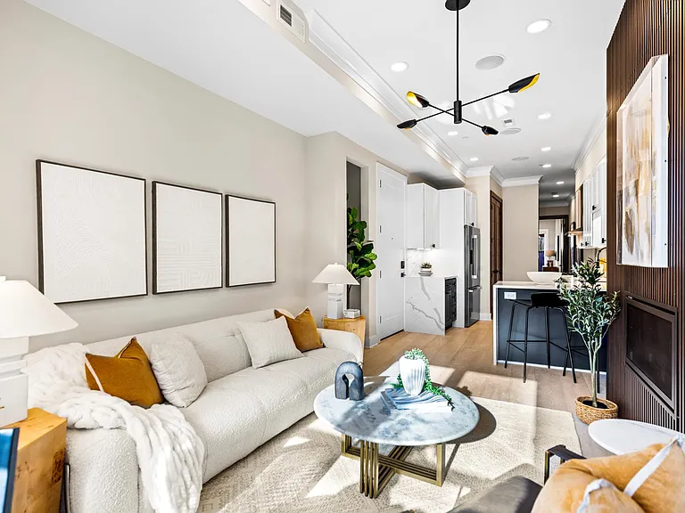 1961 Biltmore St NW #1 — Photo 3