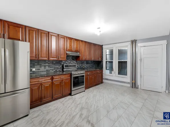 622 54th Street image 4 of 10