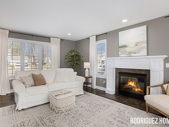 5th image of 2564 Danton Dr SW