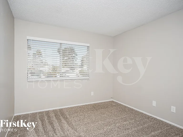 2406 El Cid Ct — Photo 13