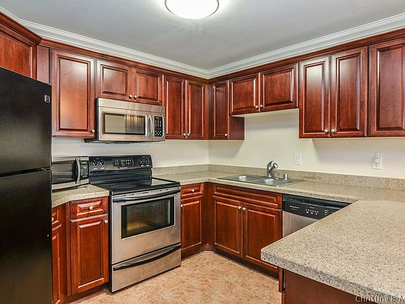 5th image of 3549 Paseo De Francisco Unit 221