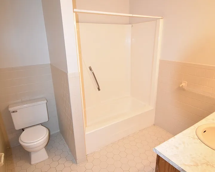 244 Wickford Ct — Photo 9