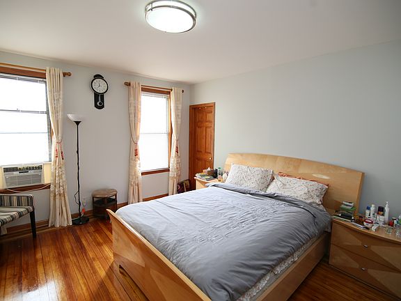 4th image of 5102 94th St