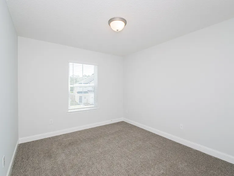 108 Sugarberry Cir — Photo 11