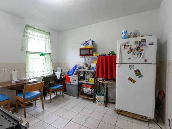 6511 Hudson Avenue image 9 of 18