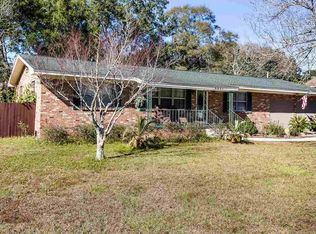 8631 Messick Dr, Pensacola, FL 32534