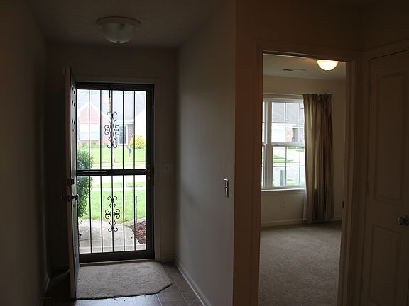 4th image of 5863 Augusta Meadows Dr