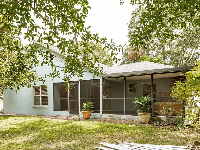 1254 Countrywind Dr — Photo 15