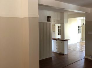 1658 W Hotz Dr, Fayetteville, AR 72701